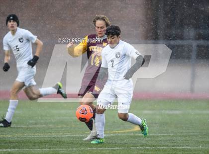 Thumbnail 2 in Windsor vs. Mesa Ridge (CHSAA 4A Playoffs Rd 1) photogallery.