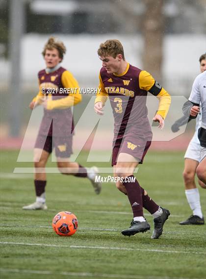 Thumbnail 3 in Windsor vs. Mesa Ridge (CHSAA 4A Playoffs Rd 1) photogallery.