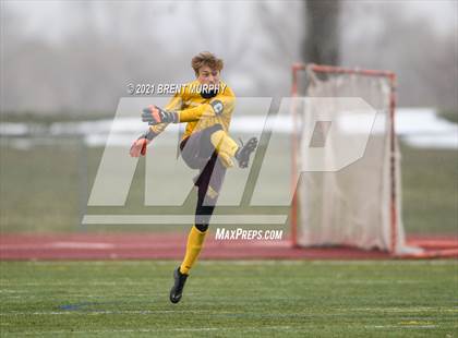 Thumbnail 1 in Windsor vs. Mesa Ridge (CHSAA 4A Playoffs Rd 1) photogallery.