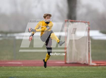 Thumbnail 2 in Windsor vs. Mesa Ridge (CHSAA 4A Playoffs Rd 1) photogallery.