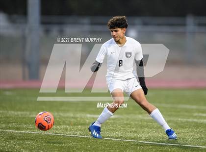 Thumbnail 1 in Windsor vs. Mesa Ridge (CHSAA 4A Playoffs Rd 1) photogallery.