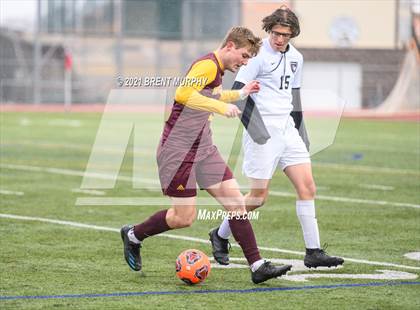 Thumbnail 1 in Windsor vs. Mesa Ridge (CHSAA 4A Playoffs Rd 1) photogallery.
