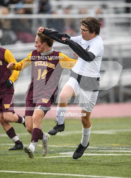 Thumbnail 2 in Windsor vs. Mesa Ridge (CHSAA 4A Playoffs Rd 1) photogallery.