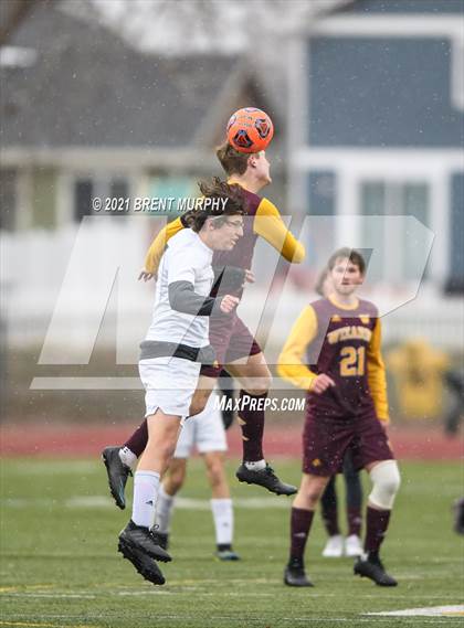 Thumbnail 2 in Windsor vs. Mesa Ridge (CHSAA 4A Playoffs Rd 1) photogallery.