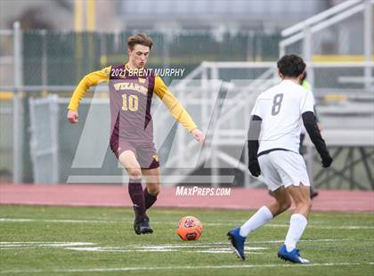 Thumbnail 2 in Windsor vs. Mesa Ridge (CHSAA 4A Playoffs Rd 1) photogallery.