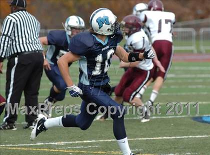 Thumbnail 1 in Farmington @ Middletown photogallery.