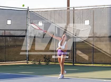 Thumbnail 2 in Abilene @ Wylie photogallery.