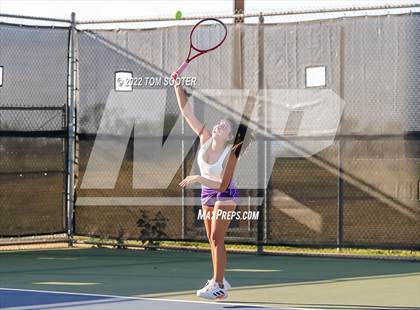Thumbnail 1 in Abilene @ Wylie photogallery.