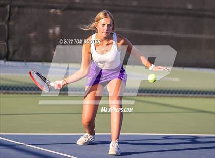 Thumbnail 1 in Abilene @ Wylie photogallery.