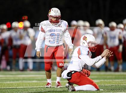 Thumbnail 3 in Harrisonville vs. Webb City photogallery.