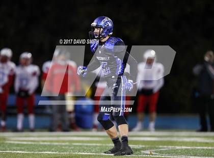 Thumbnail 1 in Harrisonville vs. Webb City photogallery.