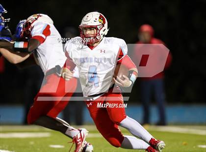 Thumbnail 2 in Harrisonville vs. Webb City photogallery.