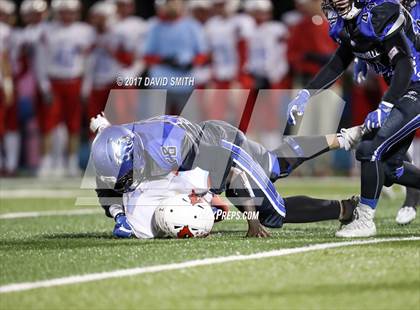 Thumbnail 3 in Harrisonville vs. Webb City photogallery.
