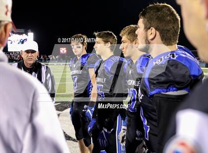 Thumbnail 1 in Harrisonville vs. Webb City photogallery.