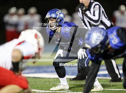 Thumbnail 2 in Harrisonville vs. Webb City photogallery.