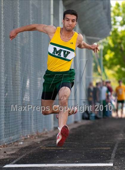 Thumbnail 3 in True Team Section 6AAA (Boys Long and Triple Jump) photogallery.