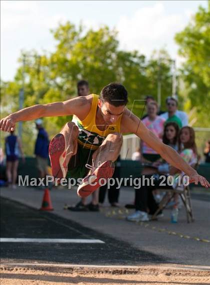 Thumbnail 1 in True Team Section 6AAA (Boys Long and Triple Jump) photogallery.