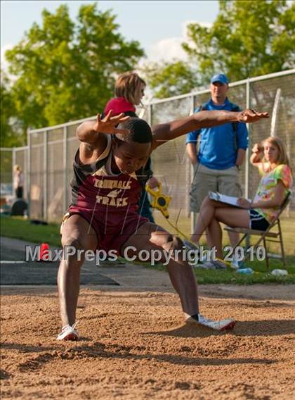 Thumbnail 3 in True Team Section 6AAA (Boys Long and Triple Jump) photogallery.