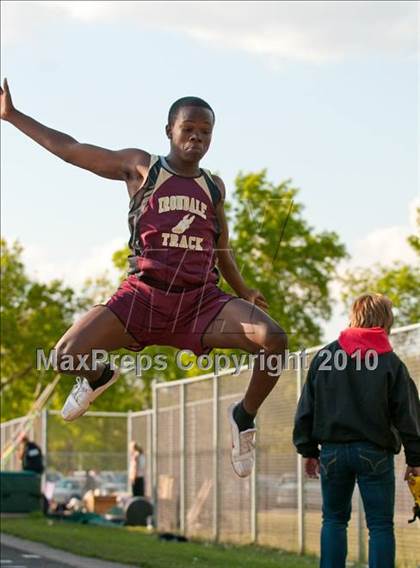 Thumbnail 1 in True Team Section 6AAA (Boys Long and Triple Jump) photogallery.