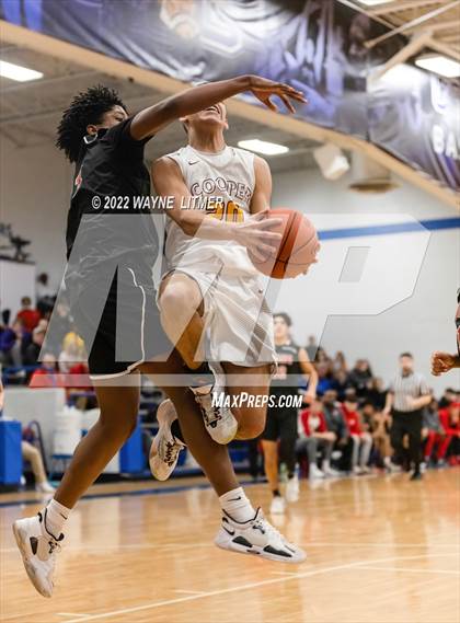 Thumbnail 2 in Newport vs Cooper (ninth region freshman tournament) photogallery.