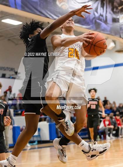 Thumbnail 1 in Newport vs Cooper (ninth region freshman tournament) photogallery.