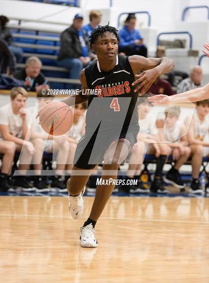 Thumbnail 3 in Newport vs Cooper (ninth region freshman tournament) photogallery.
