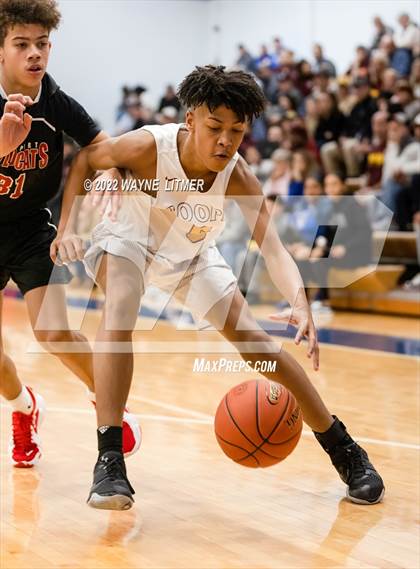Thumbnail 1 in Newport vs Cooper (ninth region freshman tournament) photogallery.