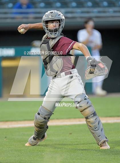 Thumbnail 1 in Desert Mountain vs Nogales (AIA 5A Semifinal A) photogallery.