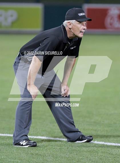 Thumbnail 1 in Desert Mountain vs Nogales (AIA 5A Semifinal A) photogallery.