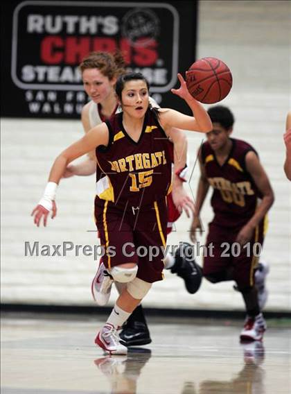 Thumbnail 1 in Carondelet vs. Northgate (CIF NCS D2 Final) photogallery.