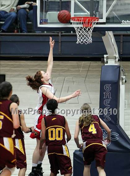 Thumbnail 2 in Carondelet vs. Northgate (CIF NCS D2 Final) photogallery.