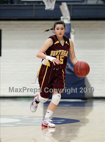 Thumbnail 1 in Carondelet vs. Northgate (CIF NCS D2 Final) photogallery.