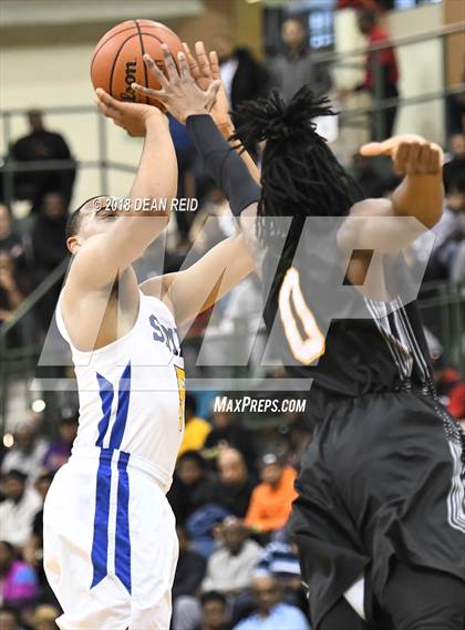 Thumbnail 2 in Orr vs. Simeon (IHSA CPS City Final) photogallery.