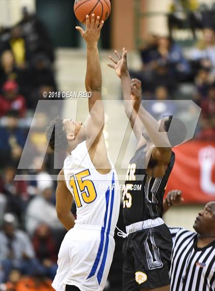 Thumbnail 1 in Orr vs. Simeon (IHSA CPS City Final) photogallery.