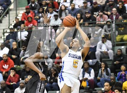 Thumbnail 1 in Orr vs. Simeon (IHSA CPS City Final) photogallery.