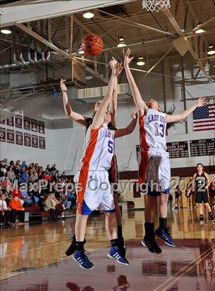 Thumbnail 2 in Lenoir City vs William Blount (4AAA Round 2 Playoff) photogallery.
