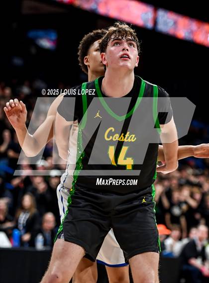 Thumbnail 3 in Los Alamitos vs. Mira Costa (CIF SS DIV 1 Championship) photogallery.