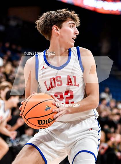 Thumbnail 2 in Los Alamitos vs. Mira Costa (CIF SS DIV 1 Championship) photogallery.