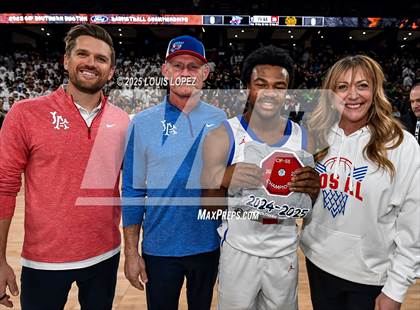 Thumbnail 2 in Los Alamitos vs. Mira Costa (CIF SS DIV 1 Championship) photogallery.