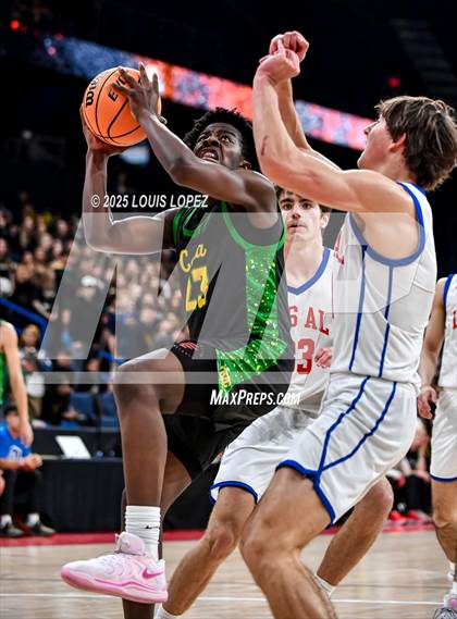 Thumbnail 2 in Los Alamitos vs. Mira Costa (CIF SS DIV 1 Championship) photogallery.