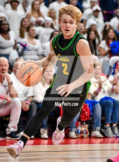 Thumbnail 2 in Los Alamitos vs. Mira Costa (CIF SS DIV 1 Championship) photogallery.