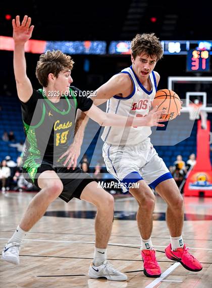 Thumbnail 3 in Los Alamitos vs. Mira Costa (CIF SS DIV 1 Championship) photogallery.