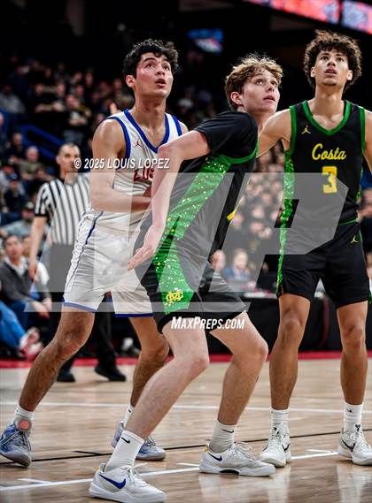 Thumbnail 1 in Los Alamitos vs. Mira Costa (CIF SS DIV 1 Championship) photogallery.
