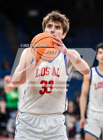 Thumbnail 3 in Los Alamitos vs. Mira Costa (CIF SS DIV 1 Championship) photogallery.