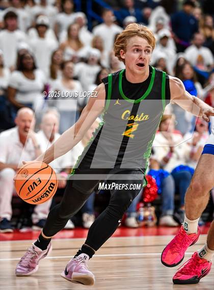 Thumbnail 3 in Los Alamitos vs. Mira Costa (CIF SS DIV 1 Championship) photogallery.