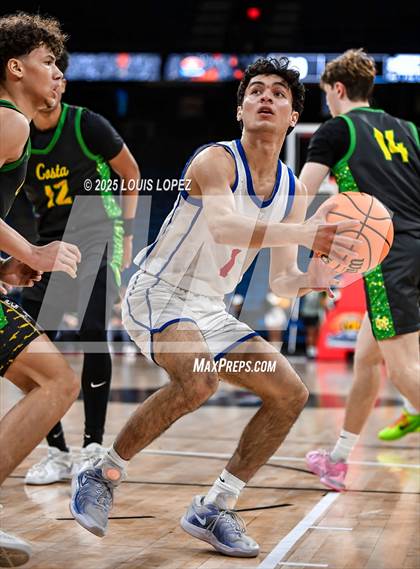Thumbnail 3 in Los Alamitos vs. Mira Costa (CIF SS DIV 1 Championship) photogallery.