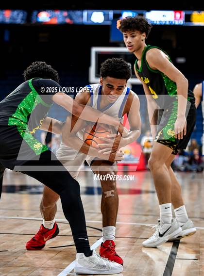 Thumbnail 1 in Los Alamitos vs. Mira Costa (CIF SS DIV 1 Championship) photogallery.