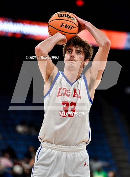 Thumbnail 3 in Los Alamitos vs. Mira Costa (CIF SS DIV 1 Championship) photogallery.