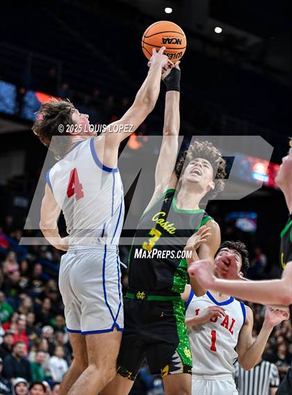Thumbnail 3 in Los Alamitos vs. Mira Costa (CIF SS DIV 1 Championship) photogallery.