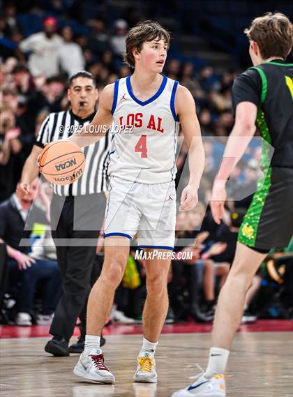 Thumbnail 3 in Los Alamitos vs. Mira Costa (CIF SS DIV 1 Championship) photogallery.